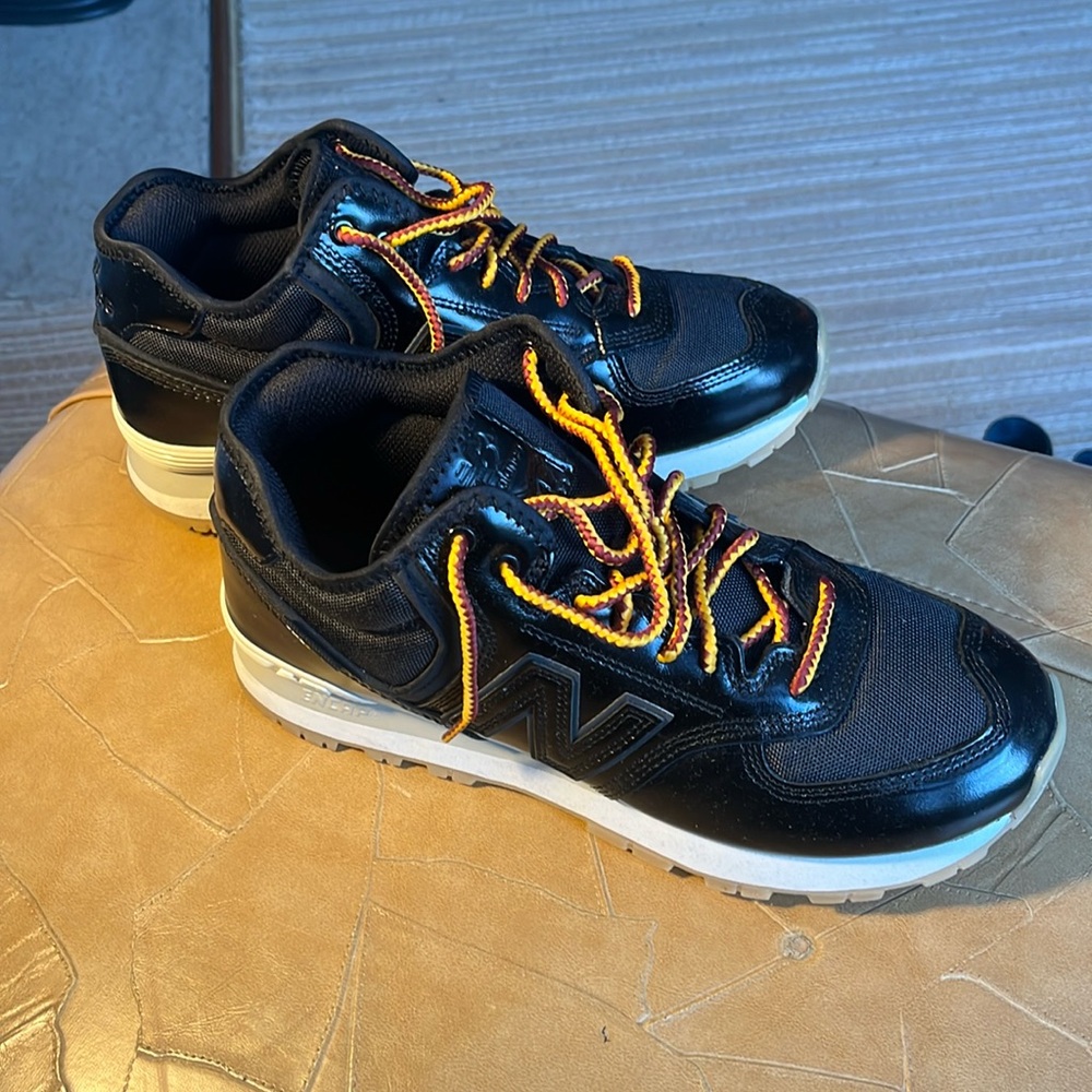 New Balance 574H